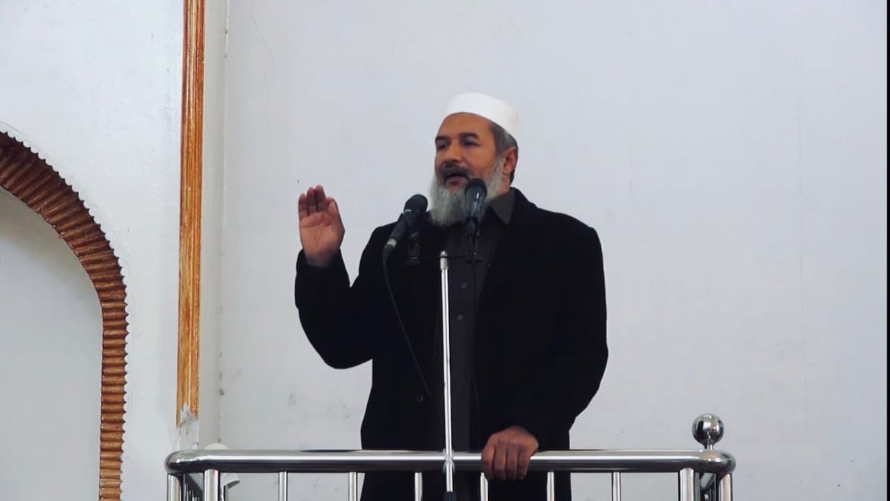 خطبة الجمعة (اتباع الحق)